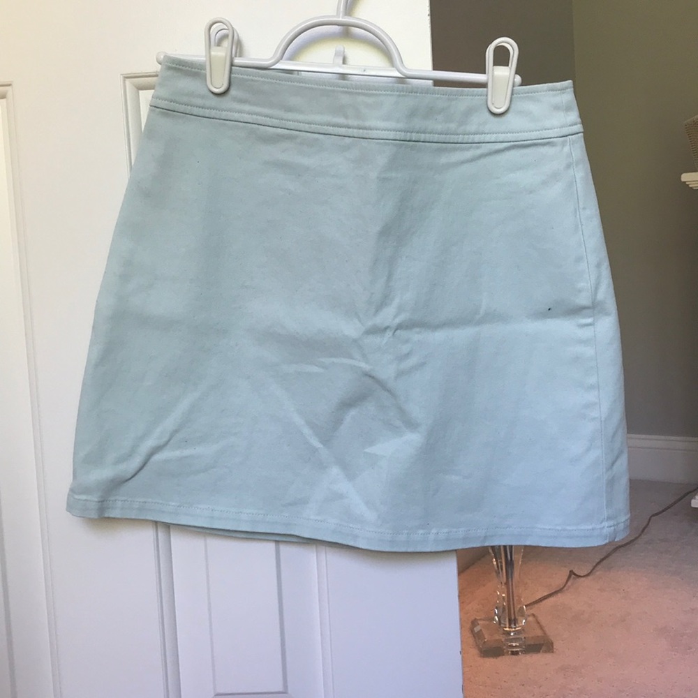 Tiffany blue pencil skirt from Forever 21.